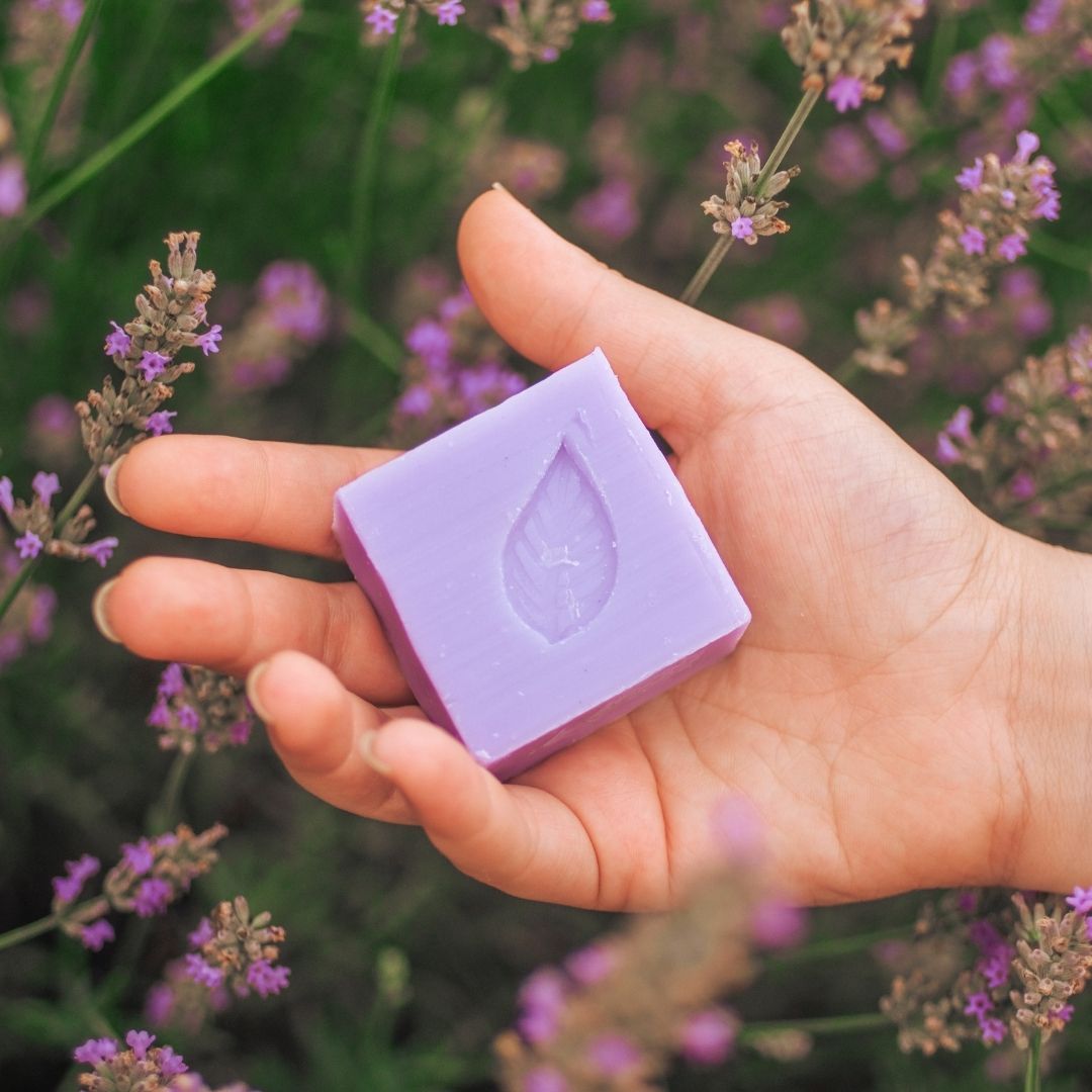 SAPONE VEGETALE lavanda vera 65g.